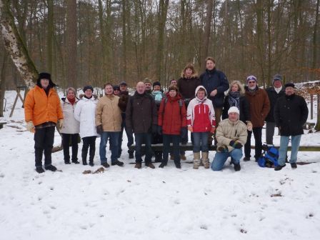 Die Teilnehmer der Winterwanderung am Waldspielplatz